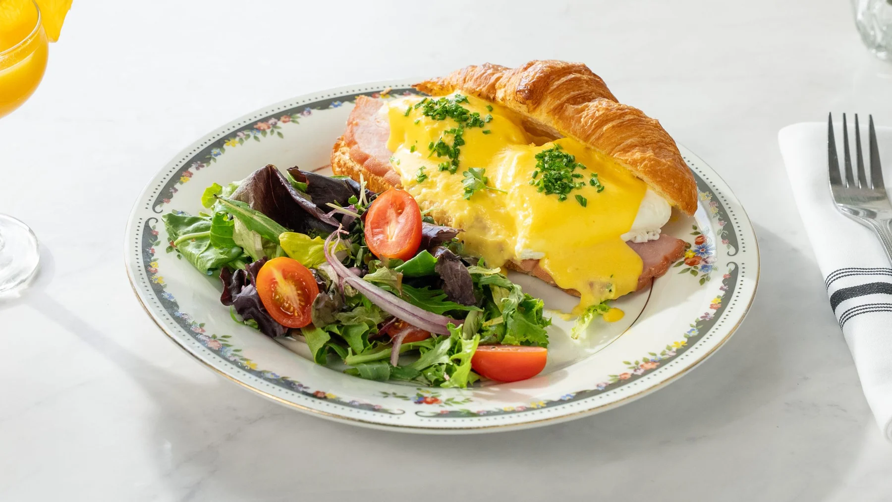 Brunch at Epicure Club